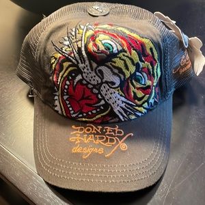 Ed Hardy khaki green unisex hat, new with tag, adjustable back